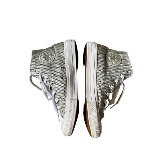 Converse Chuck Taylor 2 Hi Perforated Metallic Silver Women’s Size 8 - Picture 3 of 11